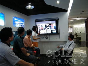 滬桂攜手共話(huà)職教新篇 廣西中職名師工程計(jì)算機(jī)專(zhuān)業(yè)組赴上海景格汽車(chē)科技考察學(xué)習(xí)